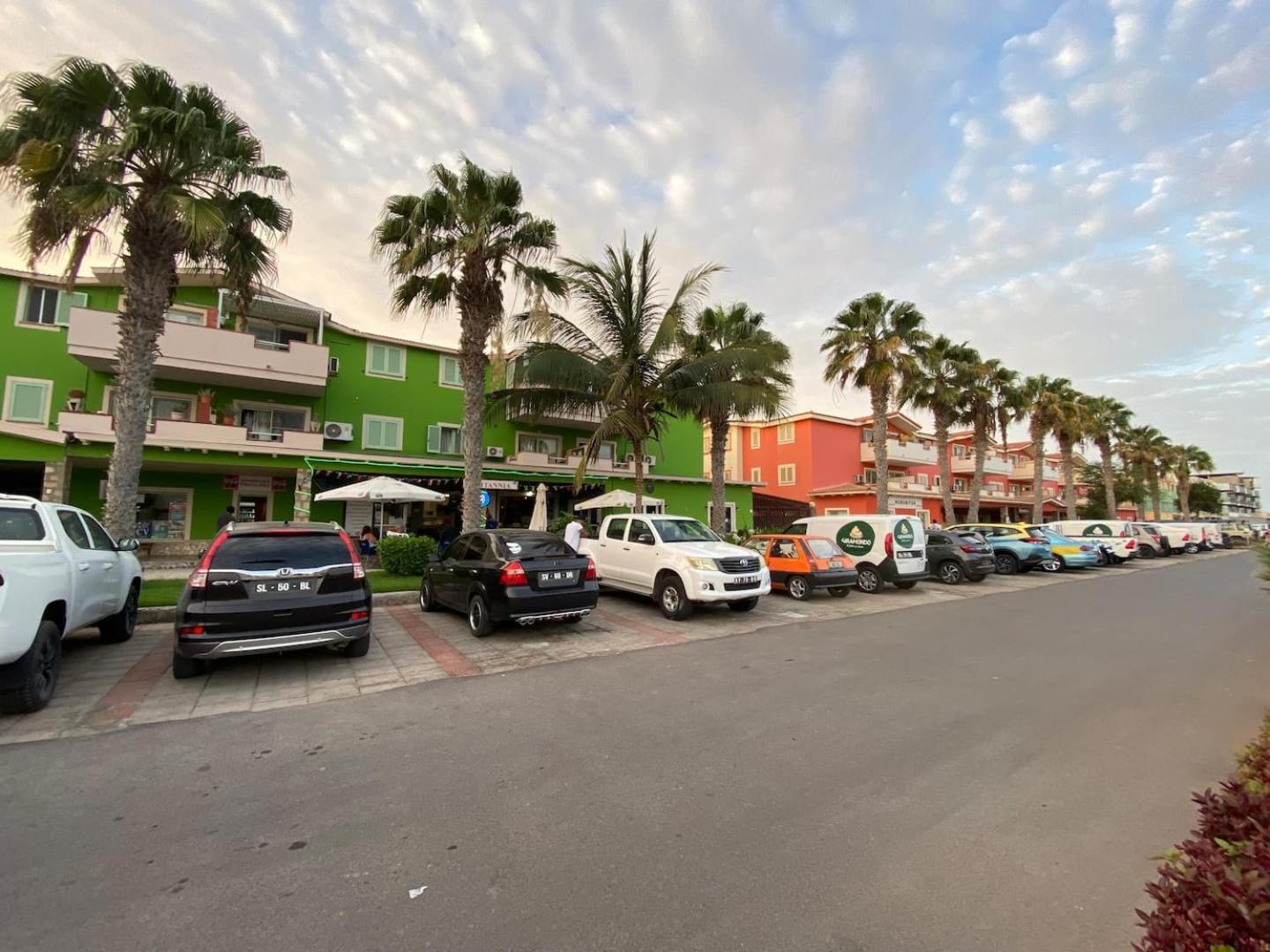Djadsal Moradias - Baleia Apartment Santa Maria Bagian luar foto